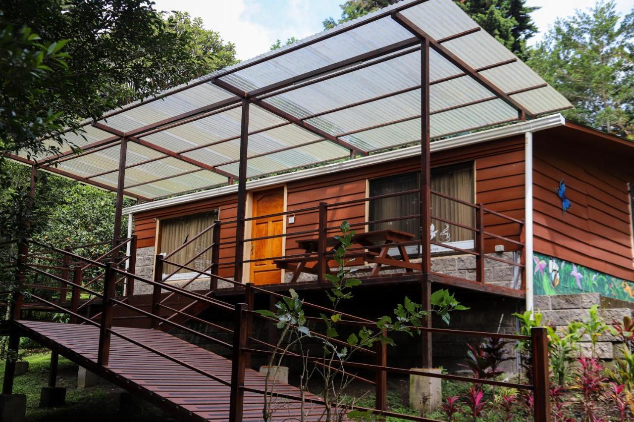 Los Pinos Cabins & Reserve Monteverde Екстер'єр фото